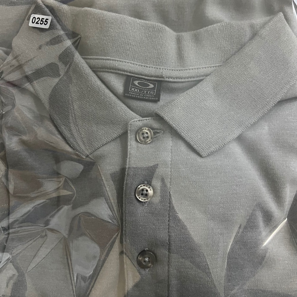 Oakley Mens XXL Gray Short Sleeve Polo Shirt Cotton Blend Active Golf Top - Picture 9 of 9